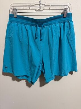 Janji 5” AFO Middle Shorts Size Medium